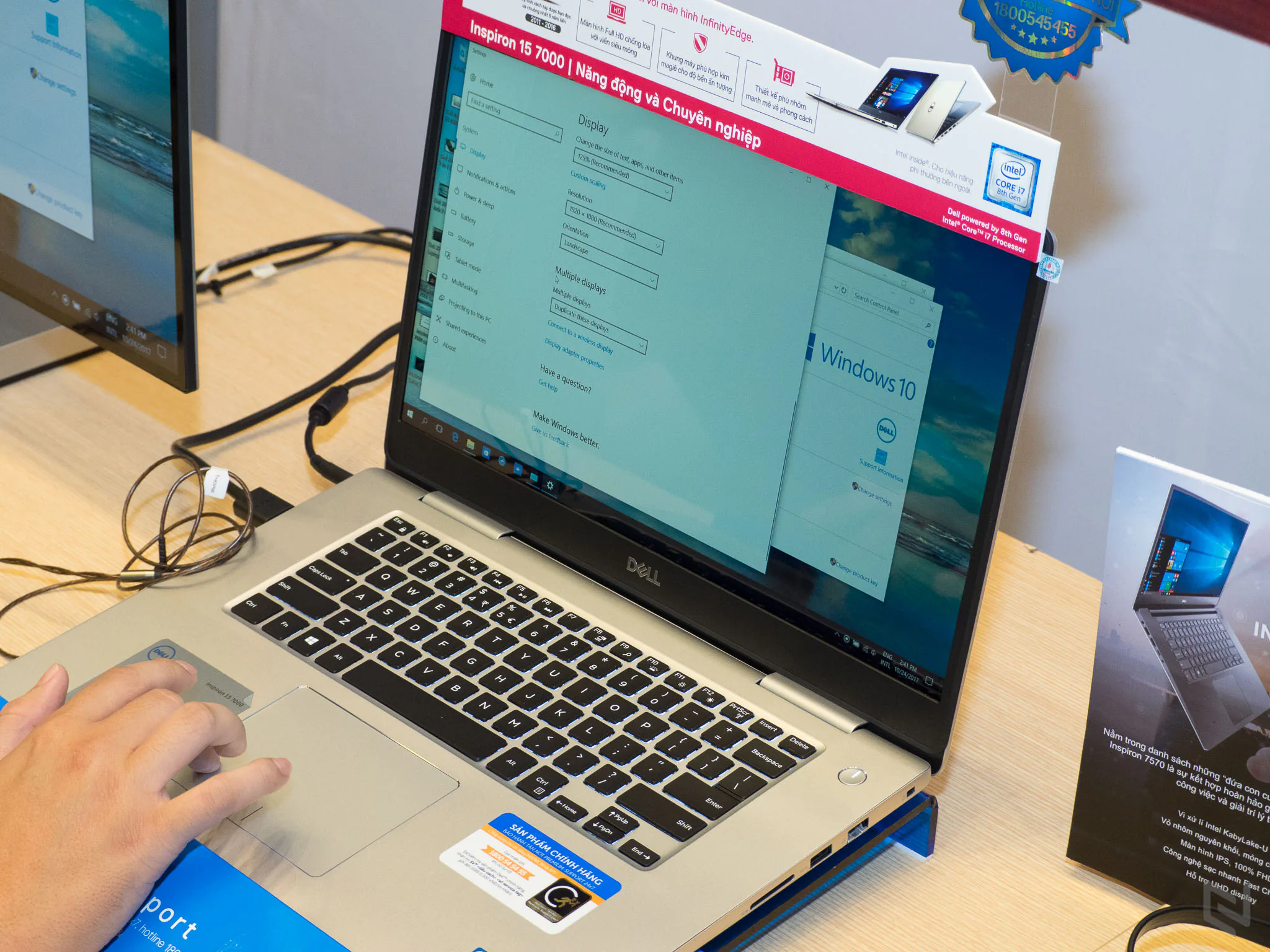 Dell chính thức giới thiệu 2 chiếc laptop lai đầu tiên dòng XPS và Inspiron 7000