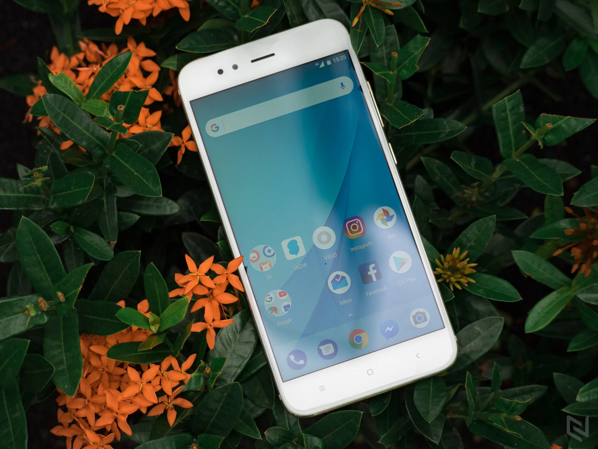 Đánh giá chi tiết Xiaomi Mi A1: Sức hút đến từ bên trong