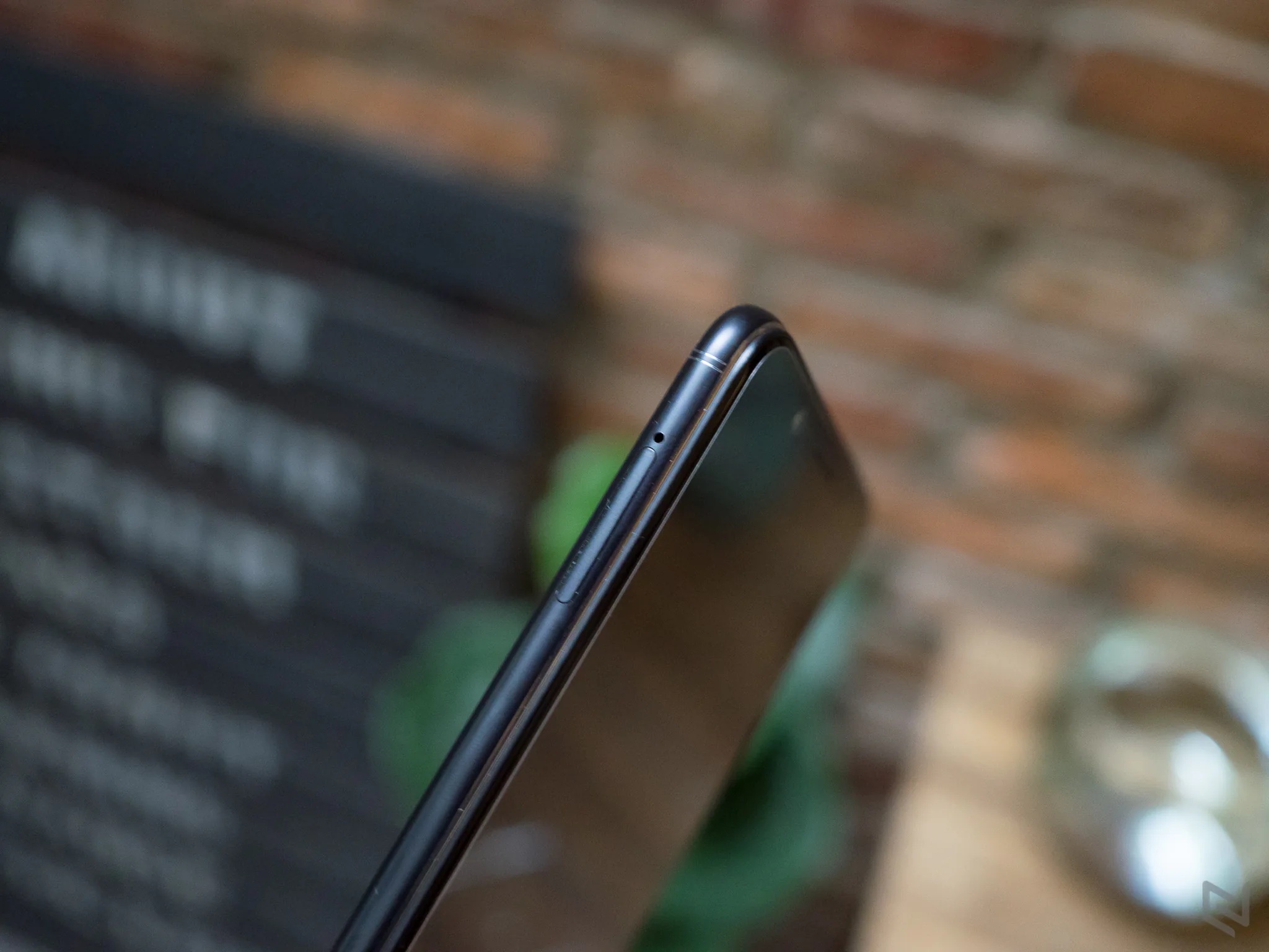 Mở hộp Vivo V7+ và đánh giá nhanh camera Selfie 24MP