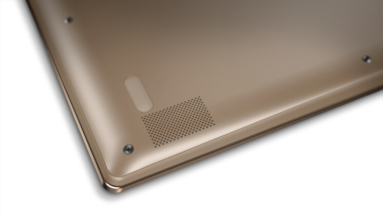 Lenovo giới thiệu IdeaPad 720S, notebook siêu mỏng nhưng mạnh mẽ