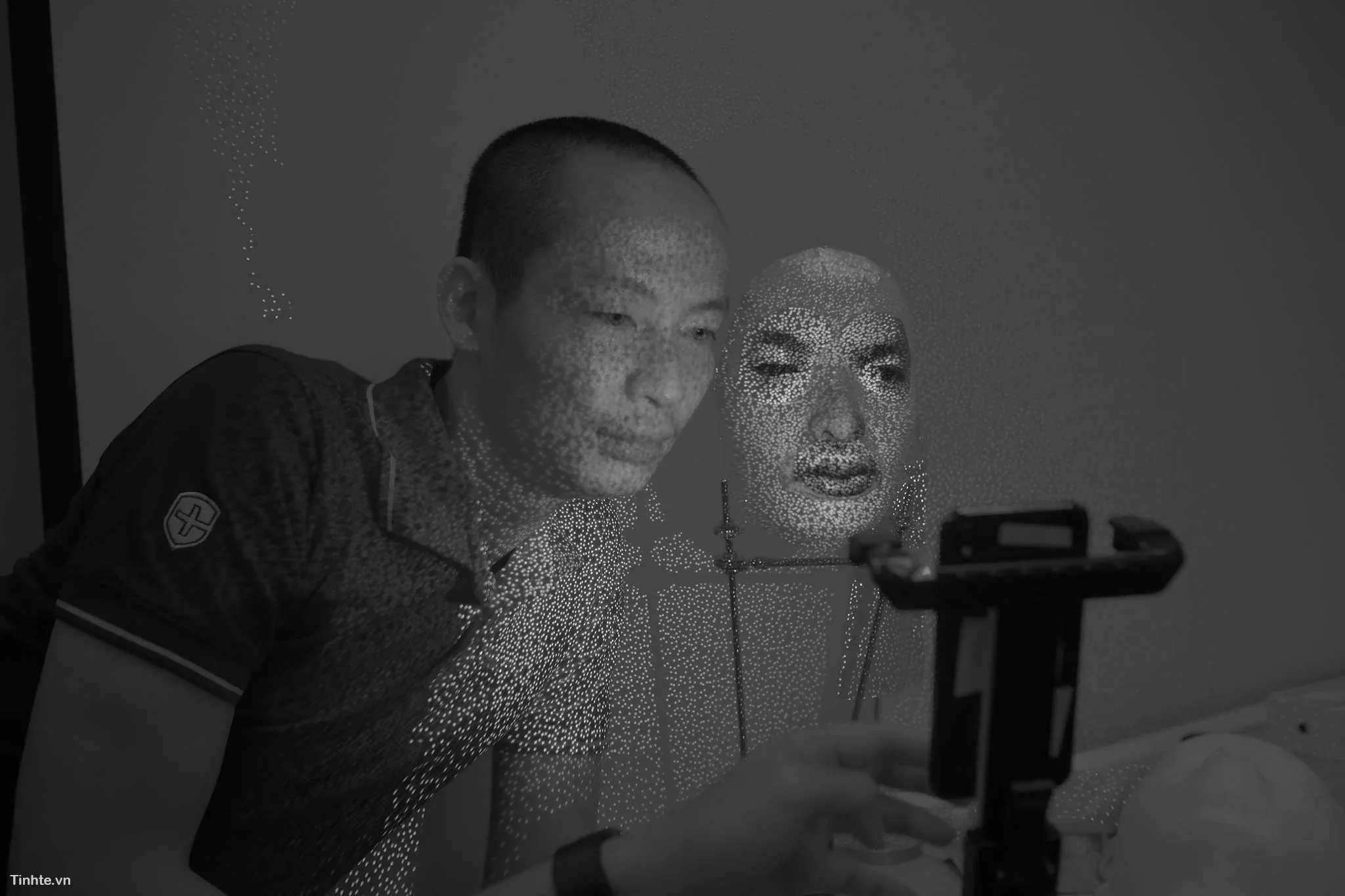 Sự thật việc BKAV "hack" FaceID trên iPhone X