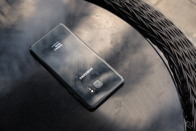 Đôi lời về Samsung Galaxy Note Fan Edition