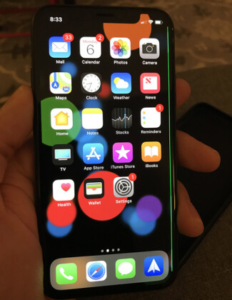 Nhiều iPhone X lỗi màn hình, xuất hiện dải kẻ sọc màu xanh