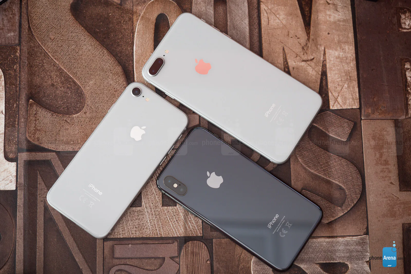 Bạn tìm camera kép trên iPhone 8? Cook làm iPhone X cho bạn đó