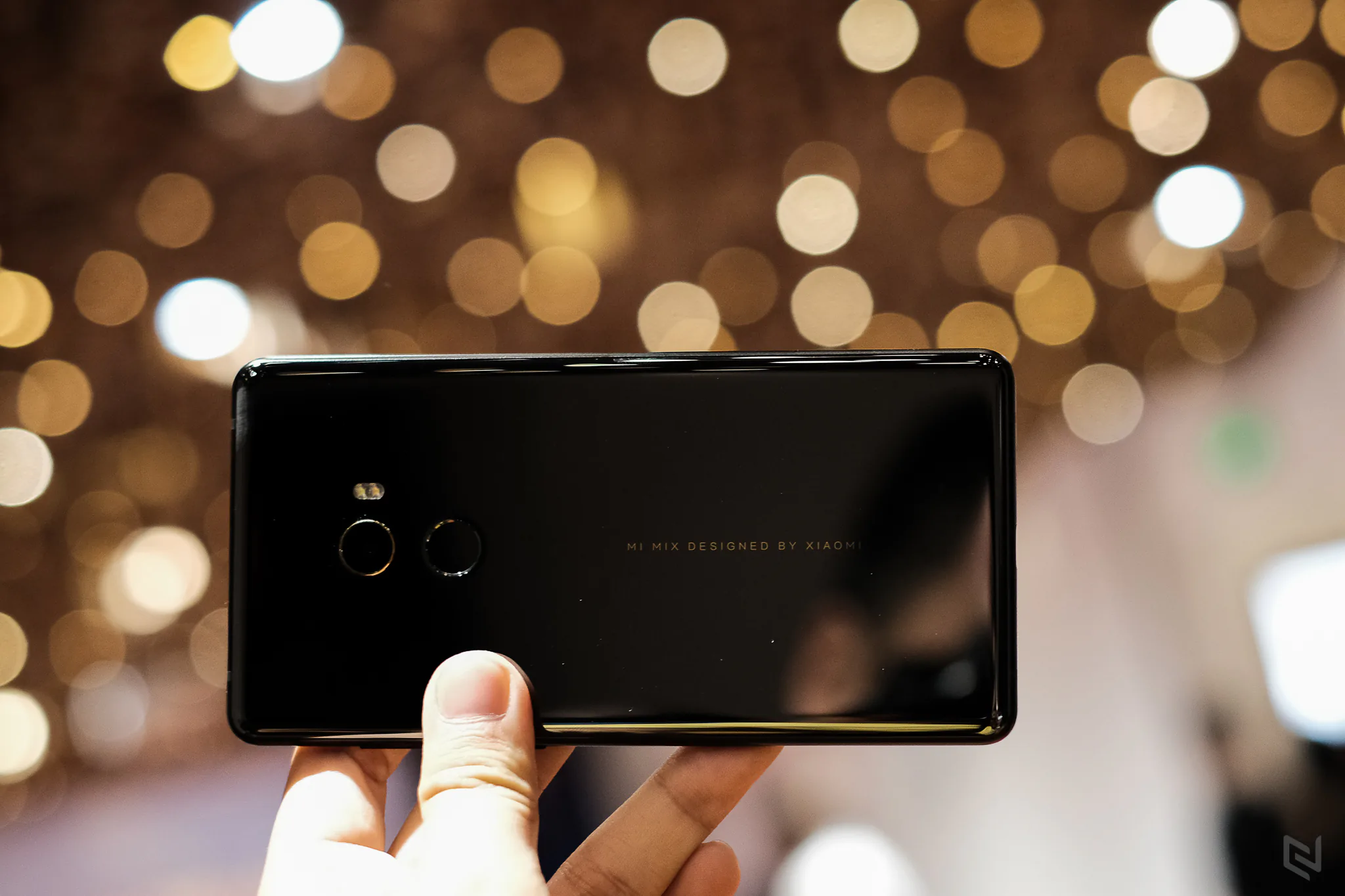 Xiaomi Mi MIX 2 đối thủ của Galaxy Note FE chuẩn bị lên kệ