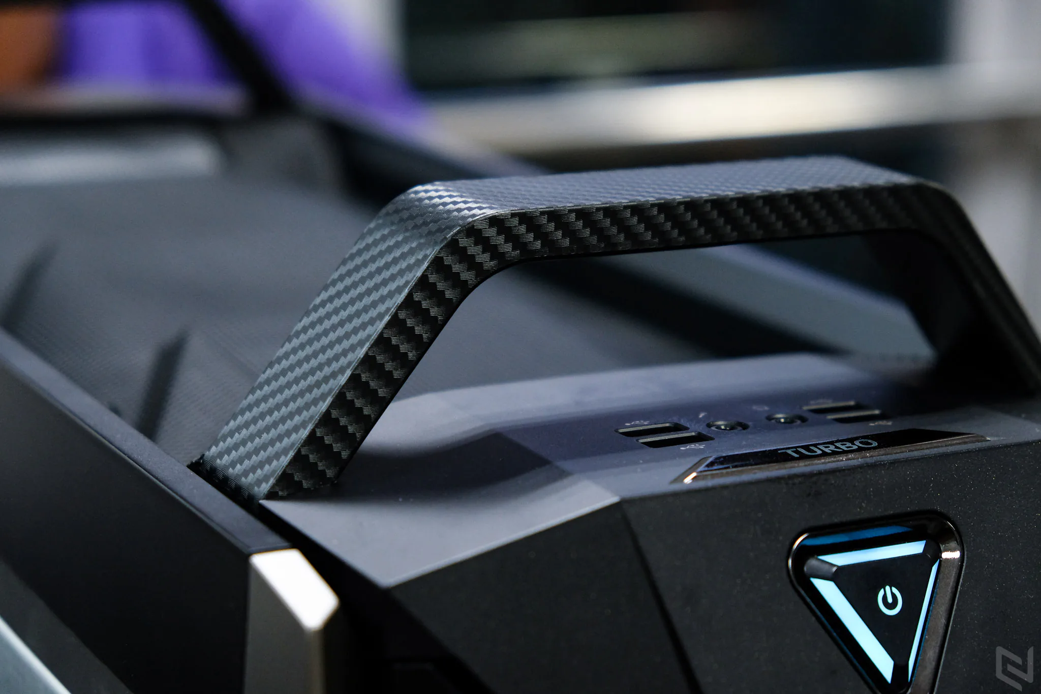 Đập thùng Case siêu khủng Predator Orion 9000, Intel Core-i9, SLI GTX 1080Ti