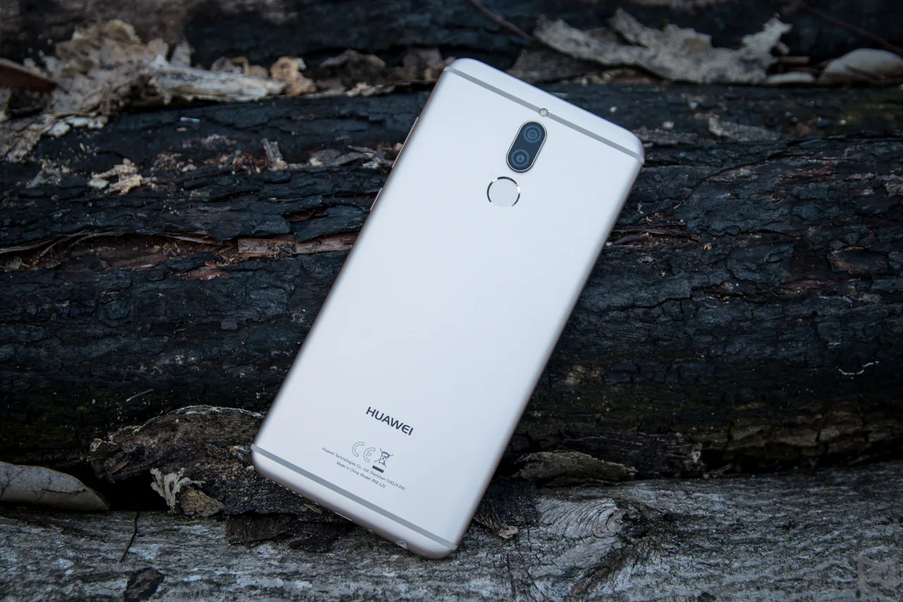 Huawei Nova 2i: màn hình FullView, 4 camera, giá tầm trung