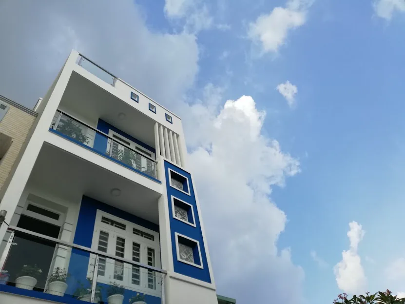 Huawei Nova 2i: màn hình FullView, 4 camera, giá tầm trung