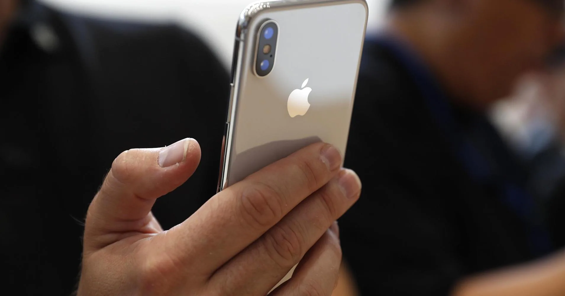 Tạp chí TIME: iPhone X đứng trong top 25 phát minh sáng tạo nhất 2017