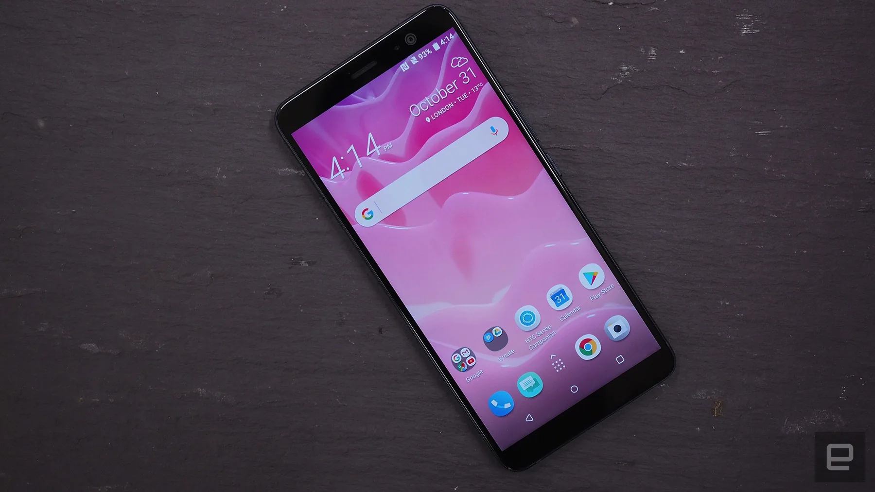 HTC U11 Plus chính thức ra mắt, bản nâng cấp siêu ấn tượng