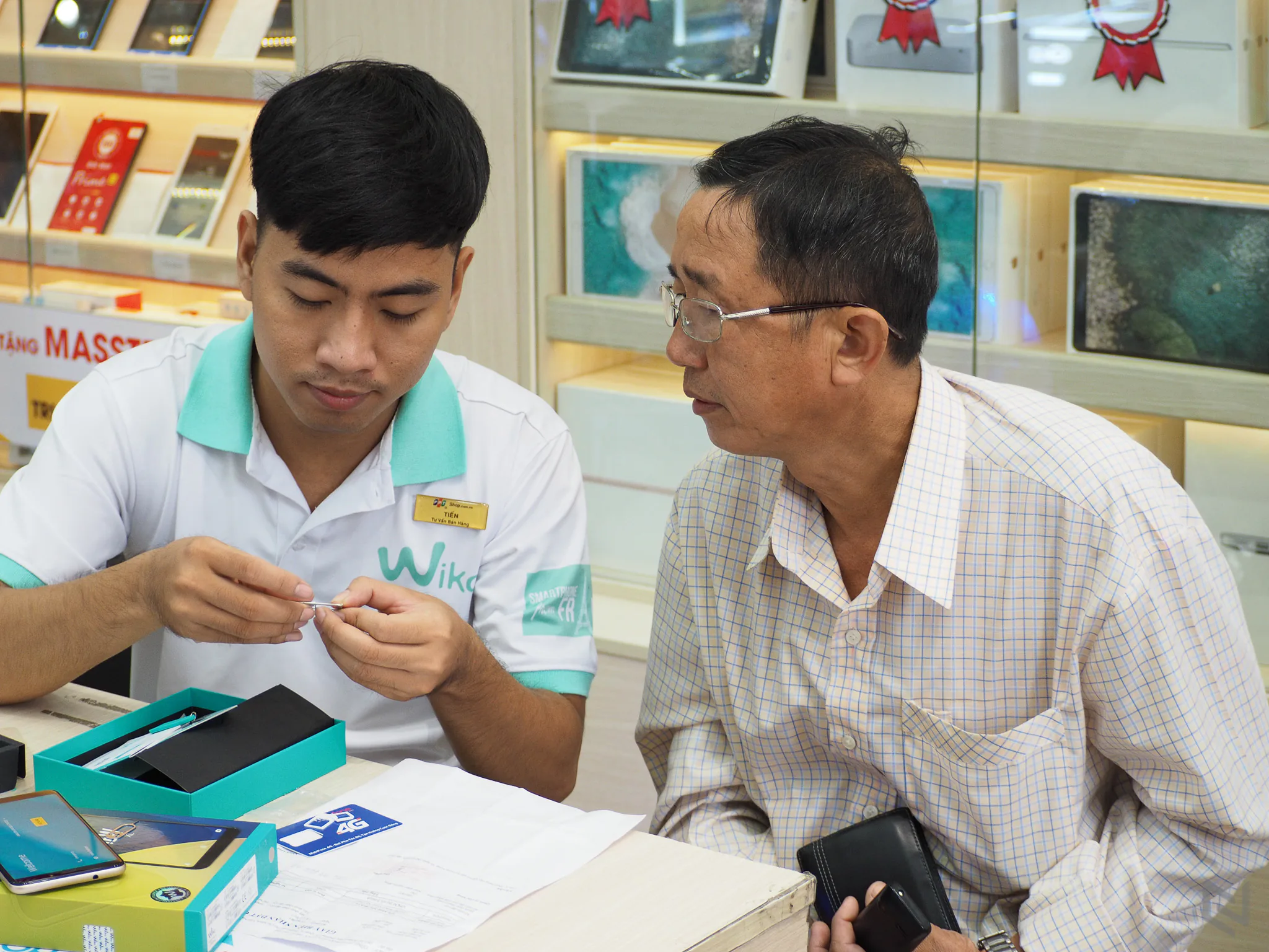 FPT Shop hỗ trợ lãi suất 0% cho bộ đôi Wiko vừa lên kệ là View XL và View Prime