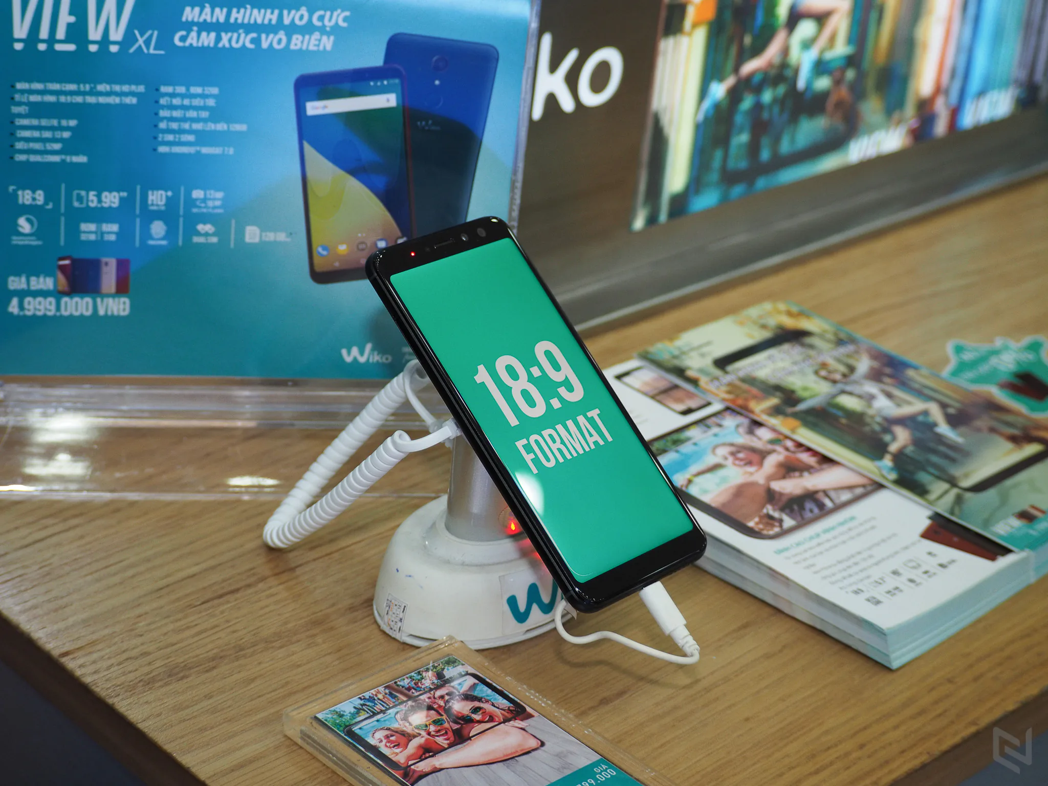 FPT Shop hỗ trợ lãi suất 0% cho bộ đôi Wiko vừa lên kệ là View XL và View Prime