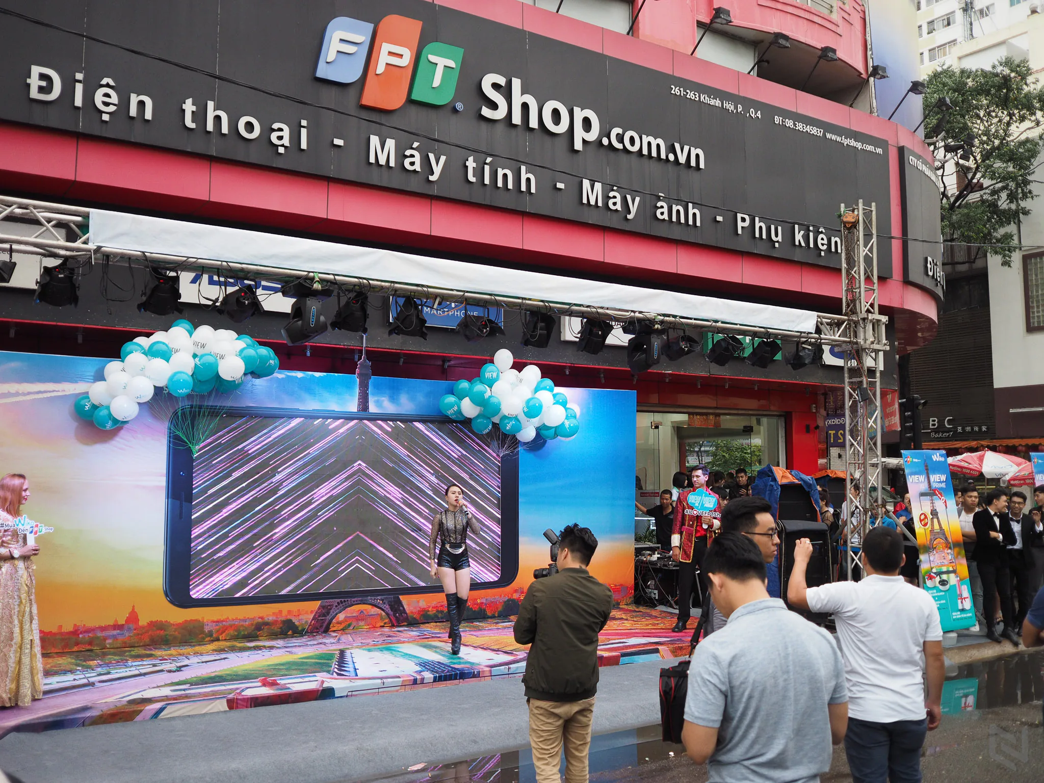 FPT Shop hỗ trợ lãi suất 0% cho bộ đôi Wiko vừa lên kệ là View XL và View Prime