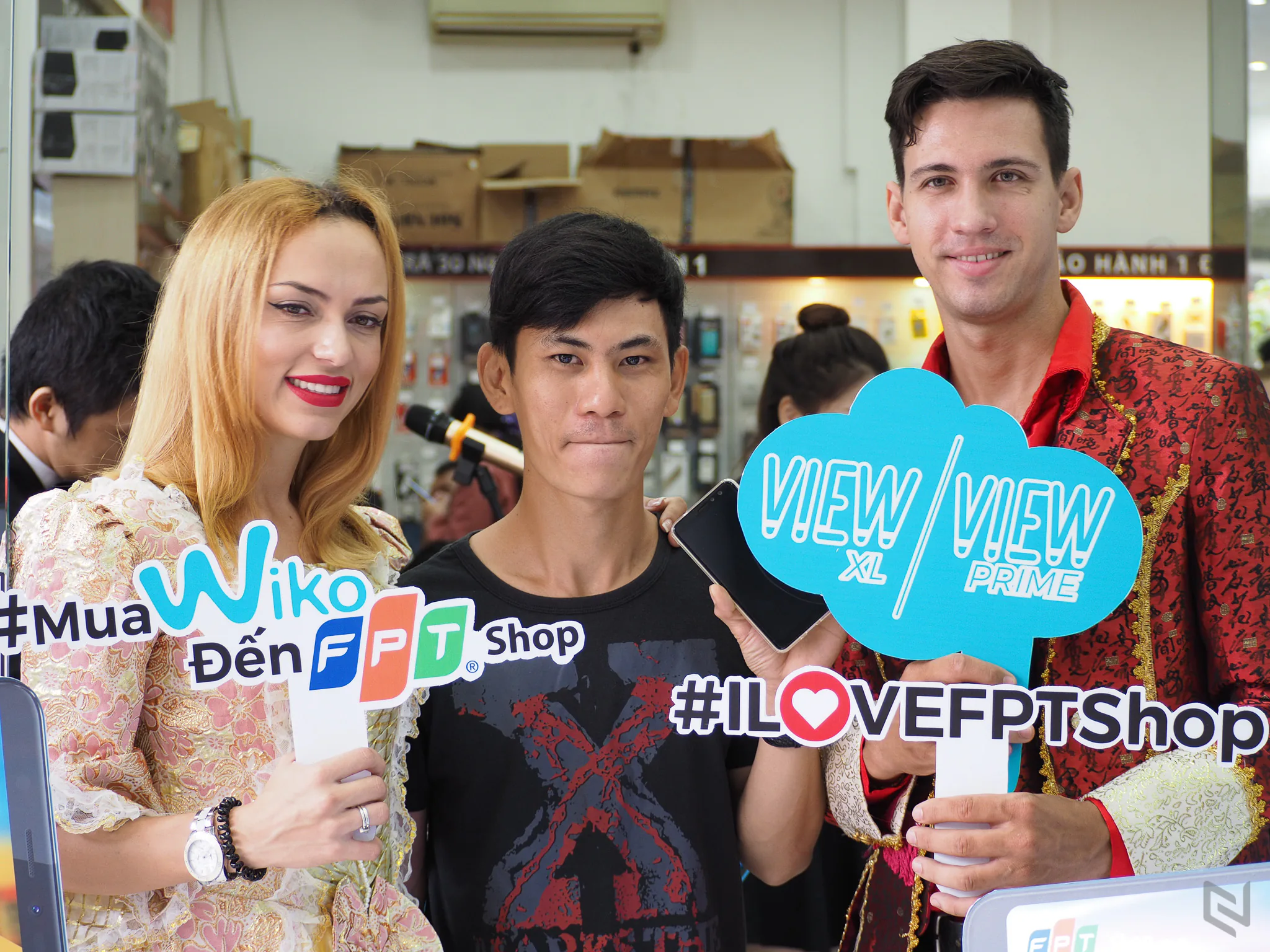 FPT Shop hỗ trợ lãi suất 0% cho bộ đôi Wiko vừa lên kệ là View XL và View Prime