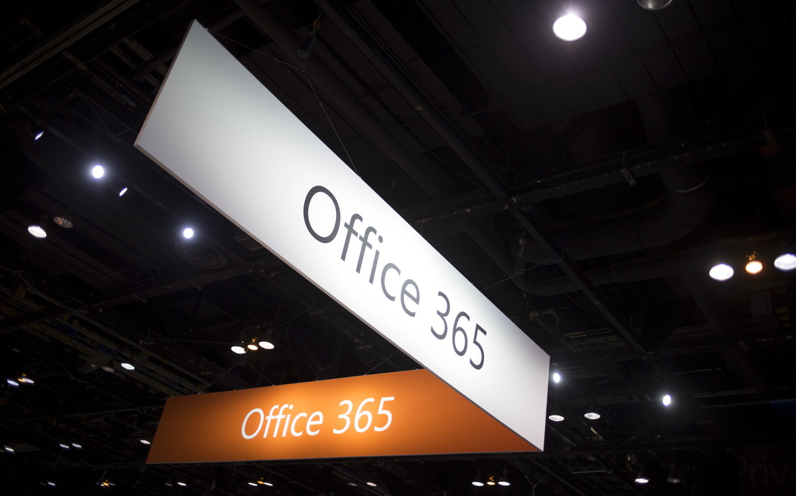 Microsoft sẽ tiếp tục củng cố sức mạnh AI cho Office 365 trong bản cập nhật sắp tới