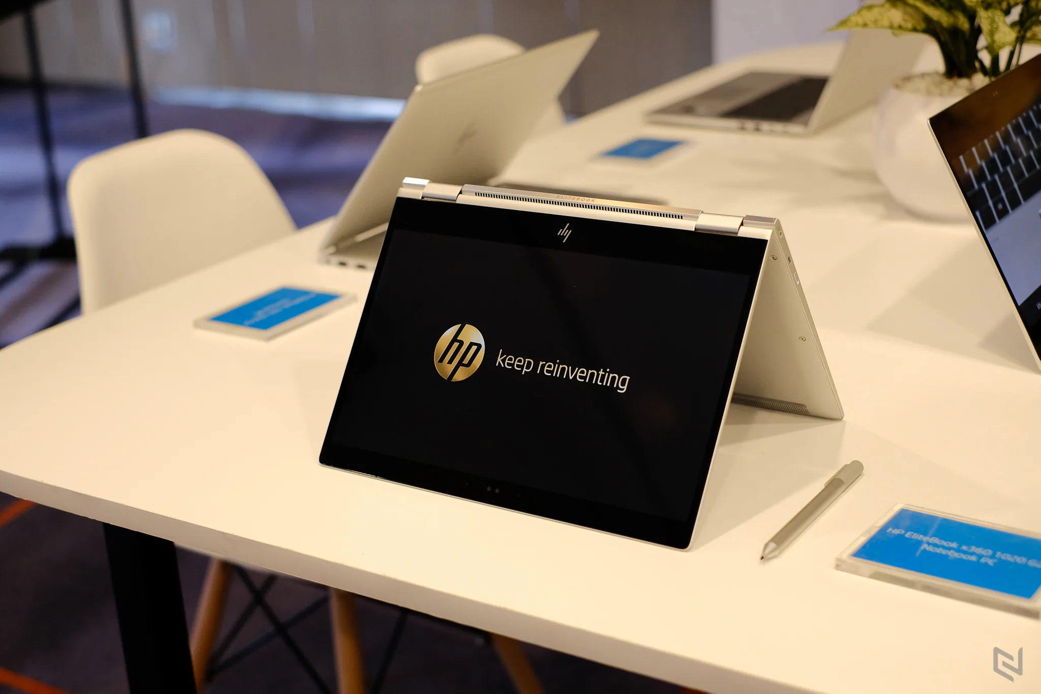HP trình làng dòng HP Elite 1000 series cao cấp