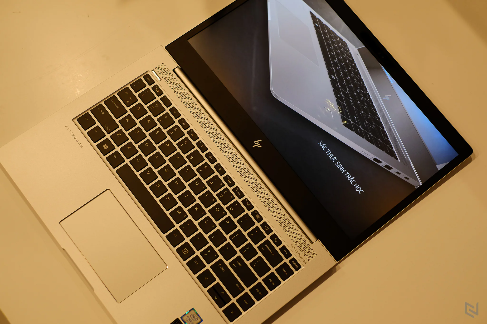 HP trình làng dòng HP Elite 1000 series cao cấp