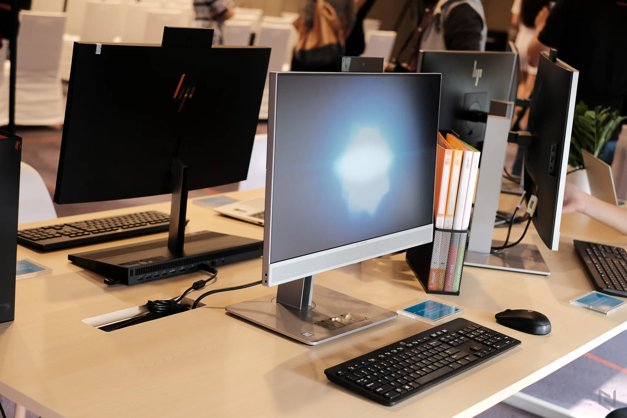HP trình làng dòng HP Elite 1000 series cao cấp