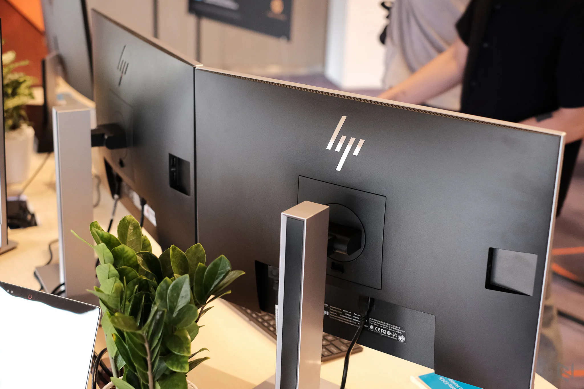 HP trình làng dòng HP Elite 1000 series cao cấp