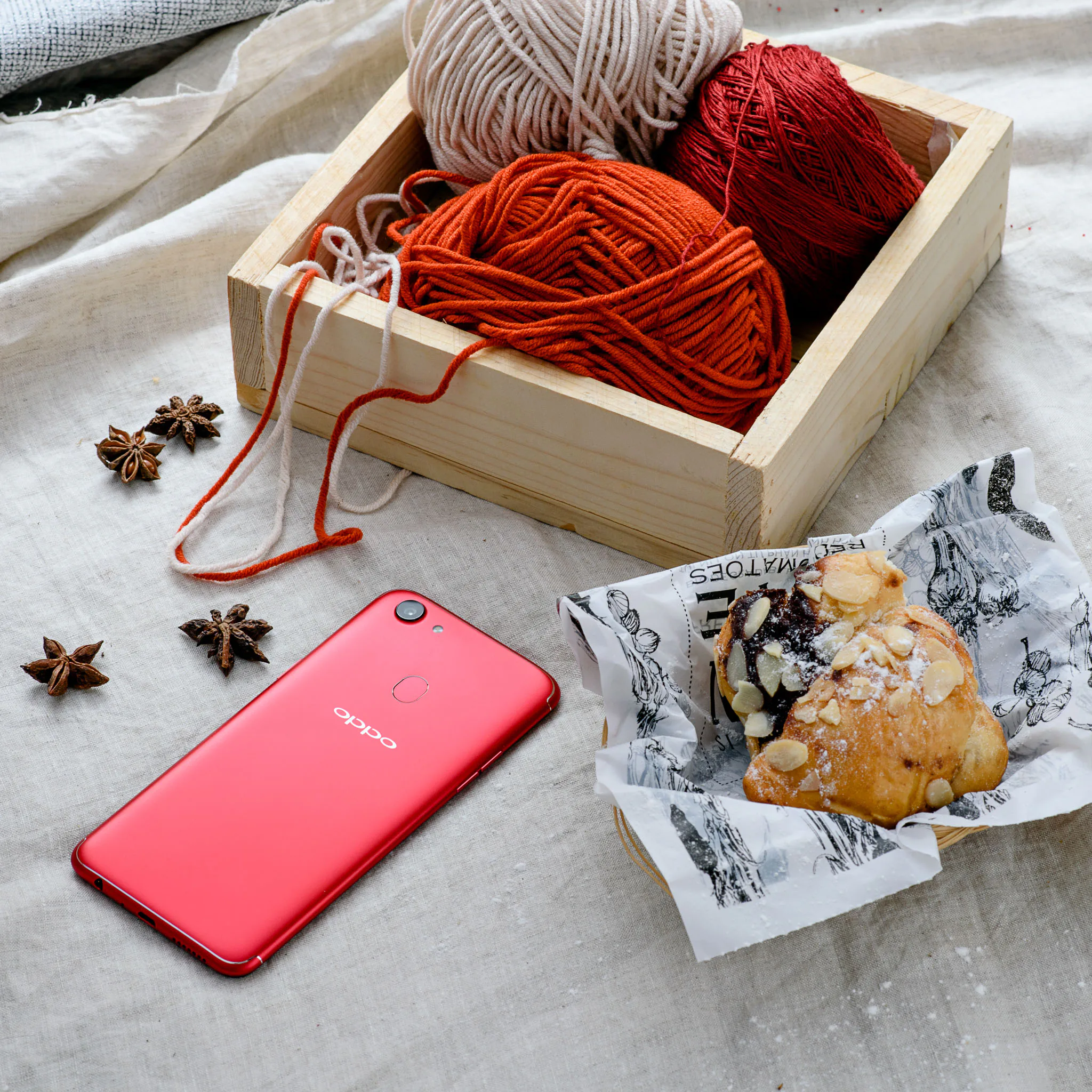 OPPO ra mắt bản F5 6GB màu RED, sắc màu mới cho mùa lễ hội