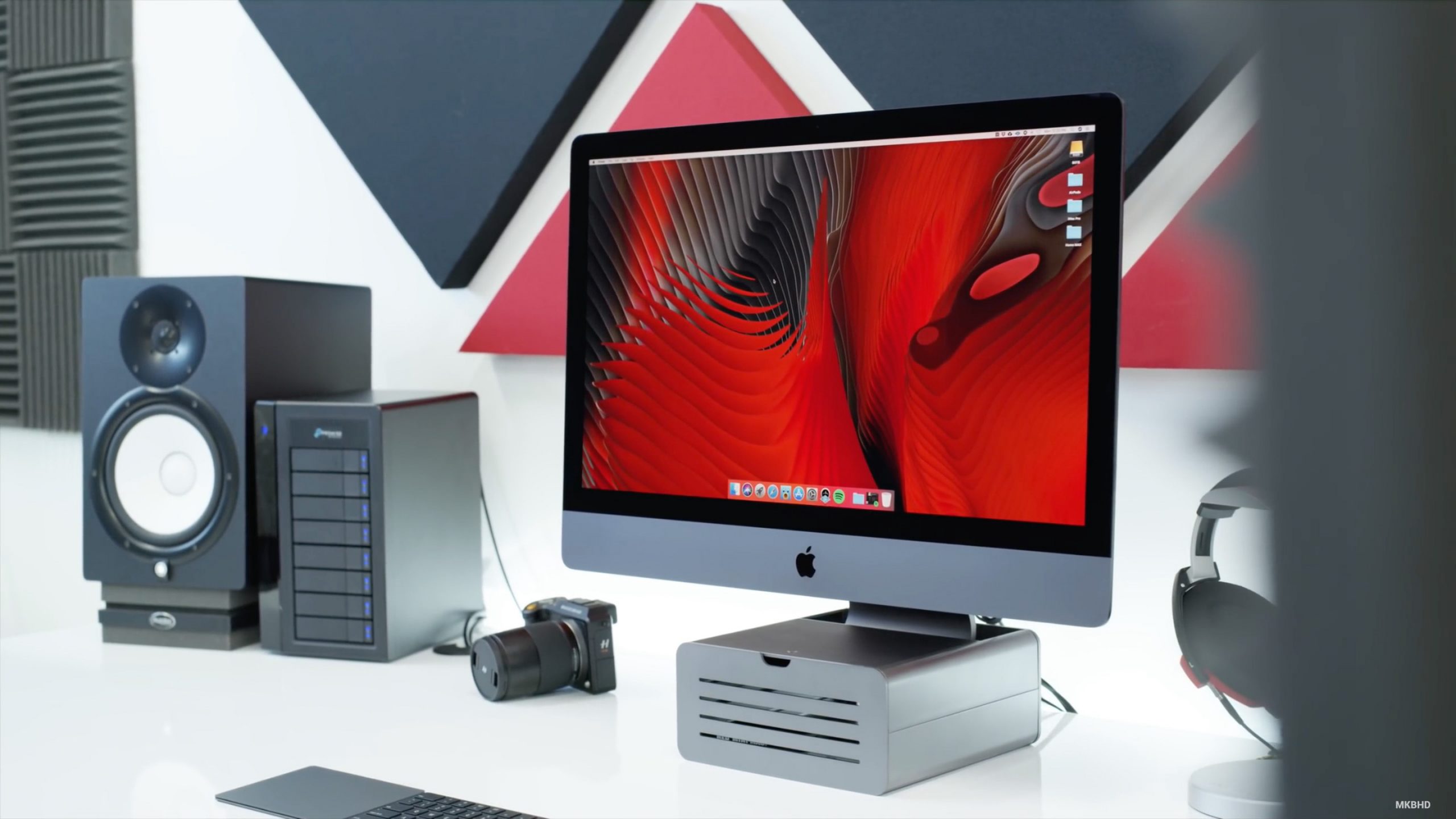 iMac Pro tầm trung mới có sức mạnh hết sức vượt trội so với Mac Pro 2013