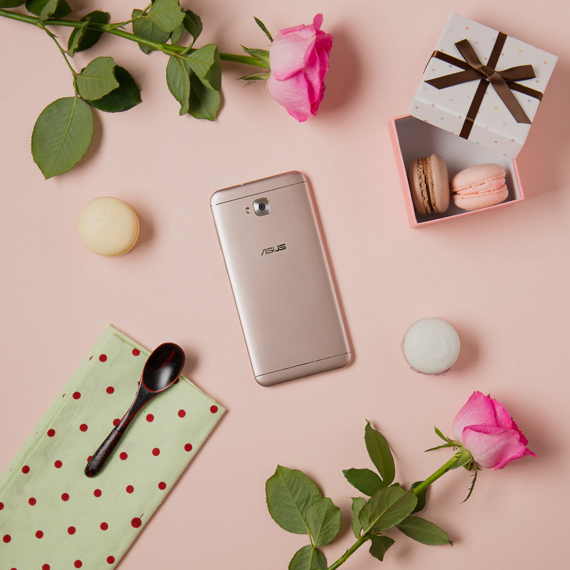 ZenFone 4 Selfie camera kép 20MP chính thức được bán độc quyền tại CellphoneS