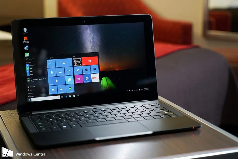 Tại sao Laptop doanh nhân vẫn còn sử dụng màn hình với độ phân giải thấp?