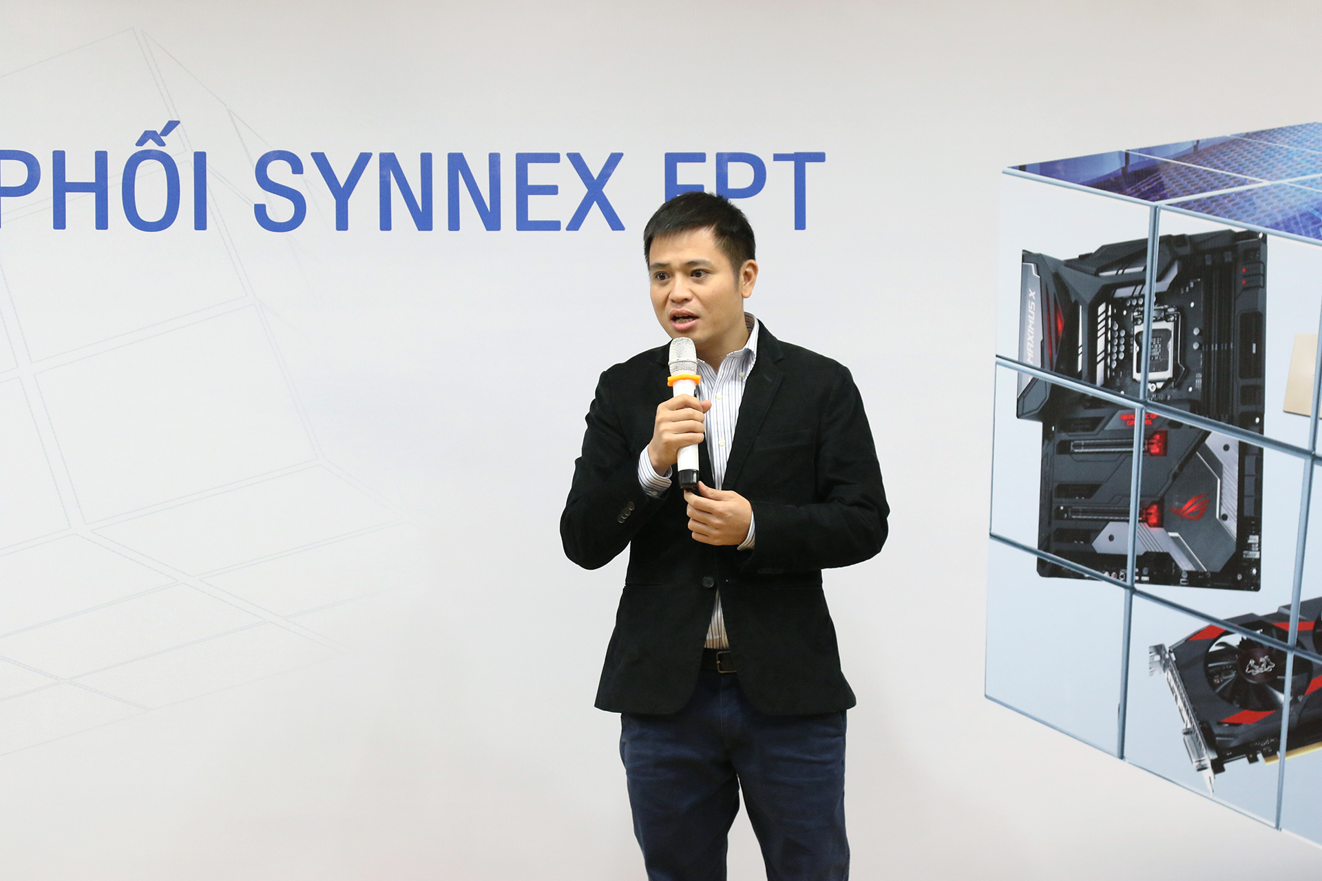 Synnex FPT trở thành nhà phân phối các phần cứng PC, thiết bị mạng và ổ quang chính thức của ASUS