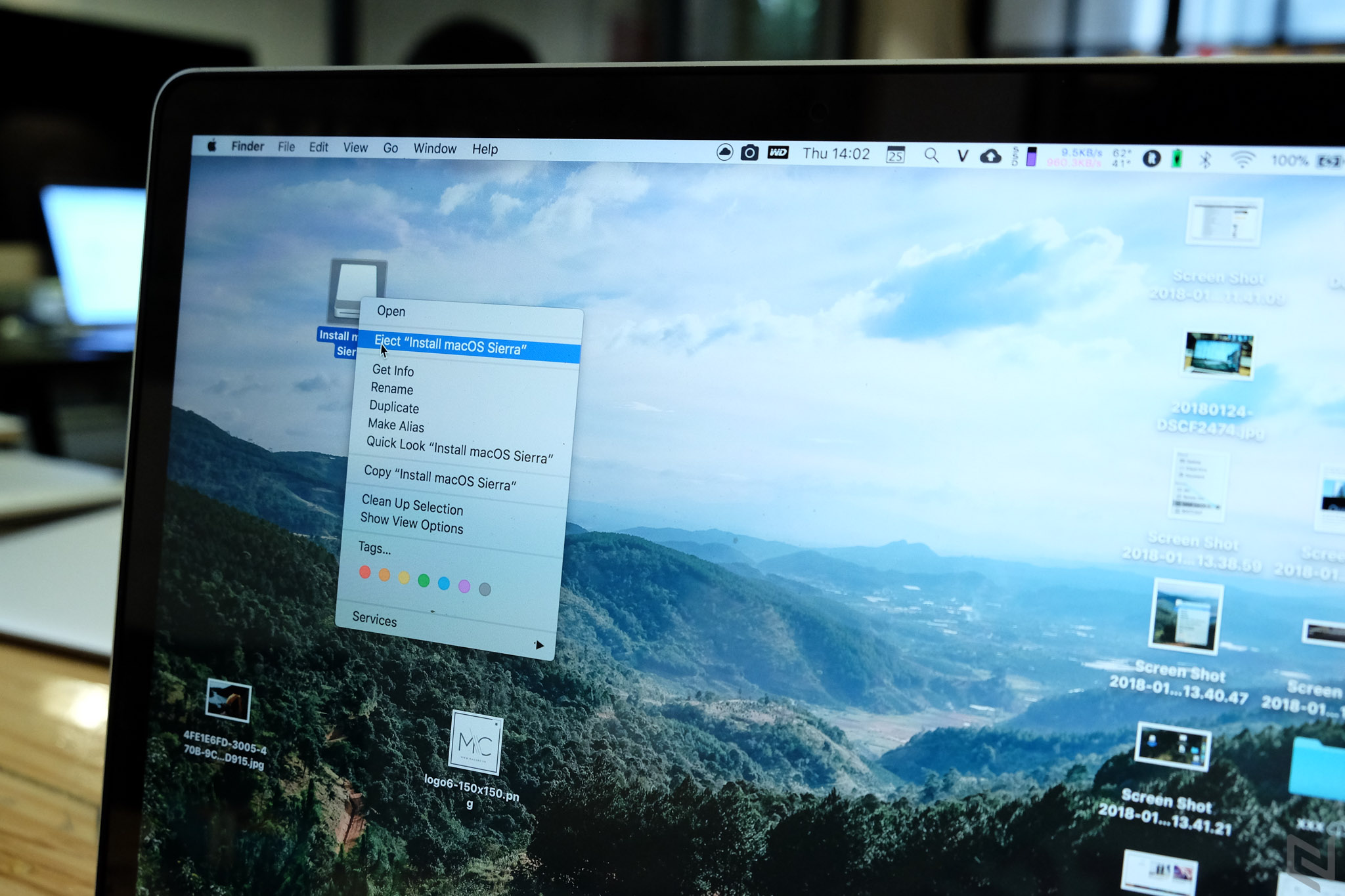 Làm quen Mac – ngắt kết nối USB và bộ nhớ ngoài trên macOS