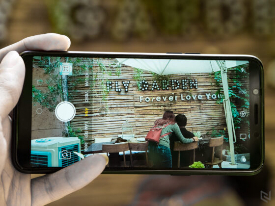 Cận cảnh OPPO A83 - Chiếc điện thoại hoàn thiện bộ tứ màn hình tràn viền và camera selfie A.I