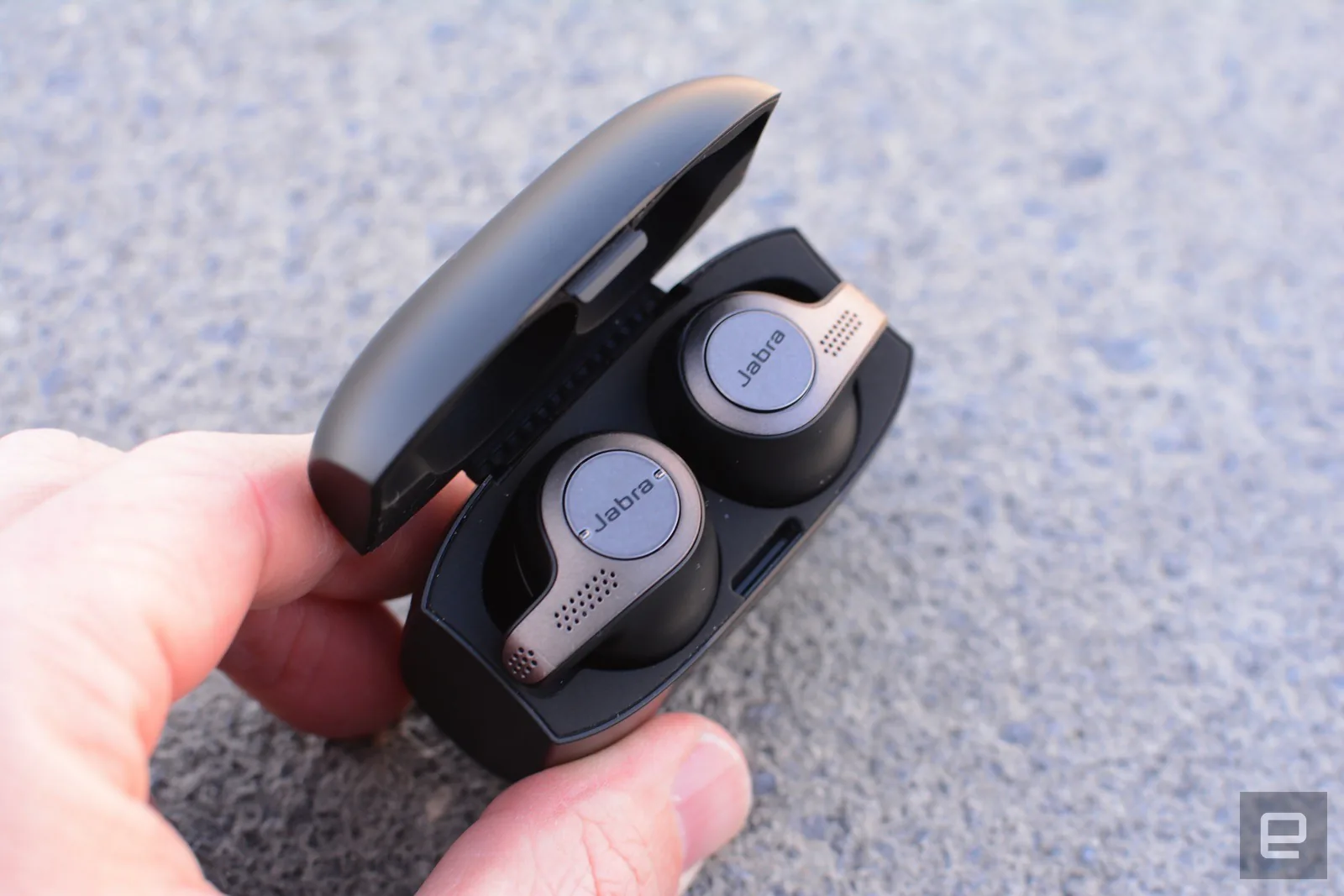 Tai nghe không dây Elite 65t hoàn toàn mới đến từ Jabra sở hữu chất âm tuyệt vời