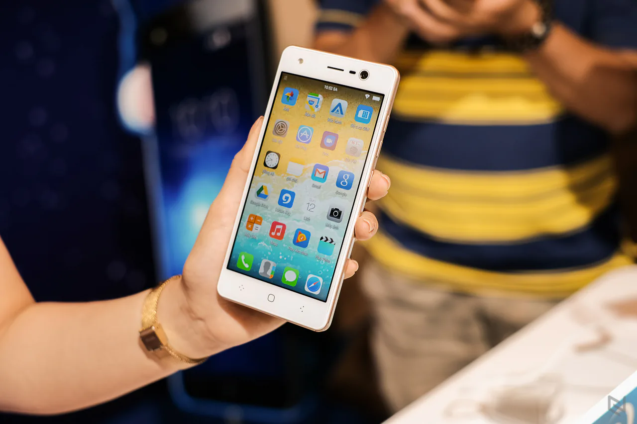 Asanzo tiếp tục trình làng hai mẫu smartphone phổ thông