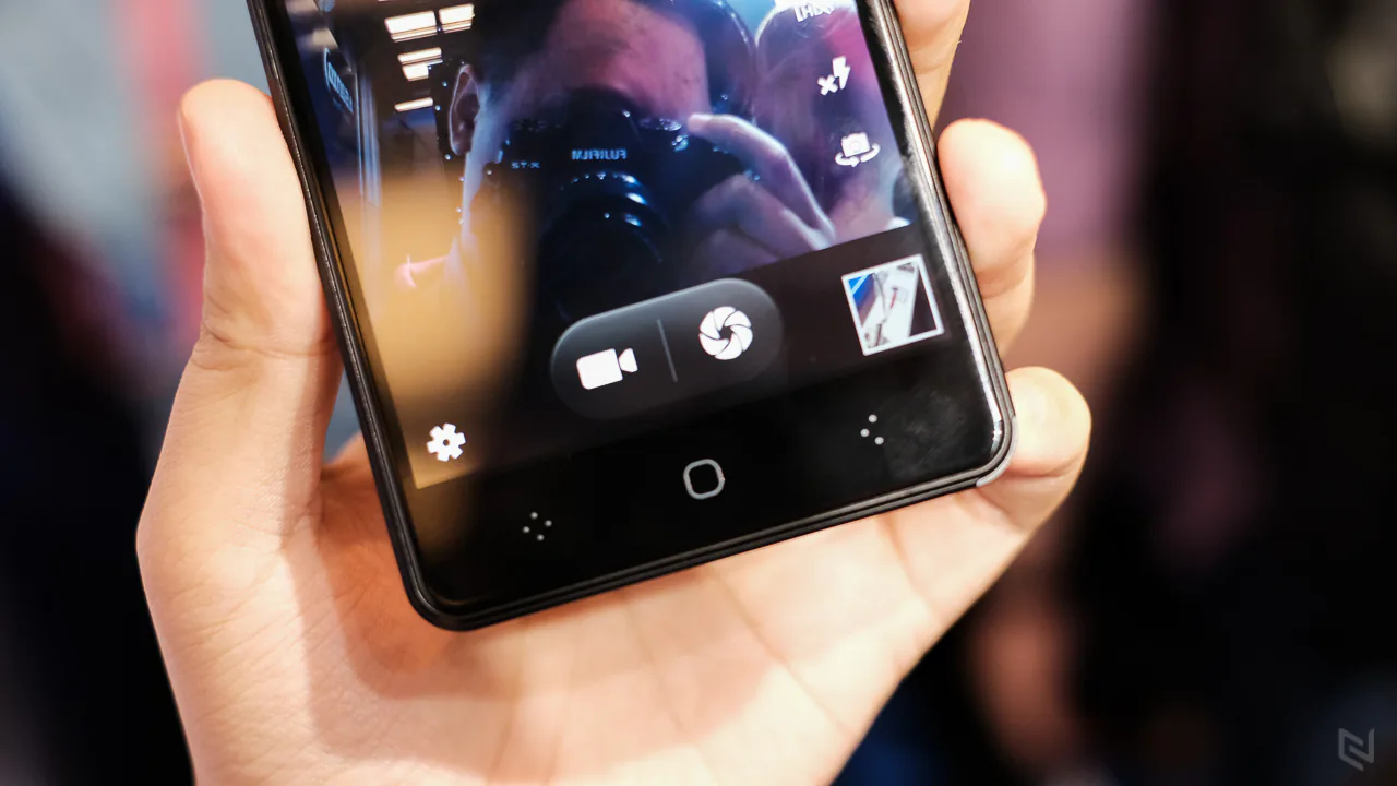 Asanzo tiếp tục trình làng hai mẫu smartphone phổ thông