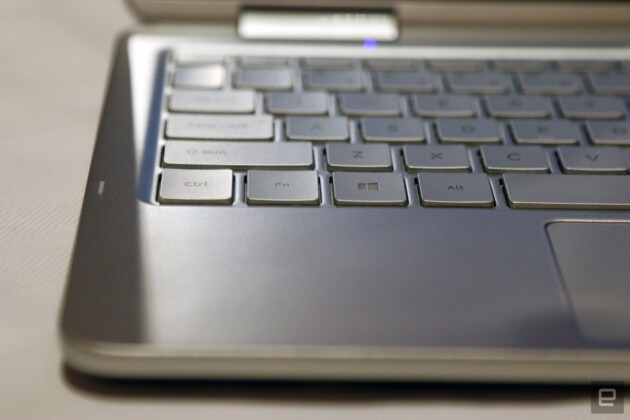 Ảnh trên tay Samsung Notebook 9 Pen: phiên bản kết hợp Galaxy Note và laptop, thiết kế hợp kim magie siêu-nhẹ