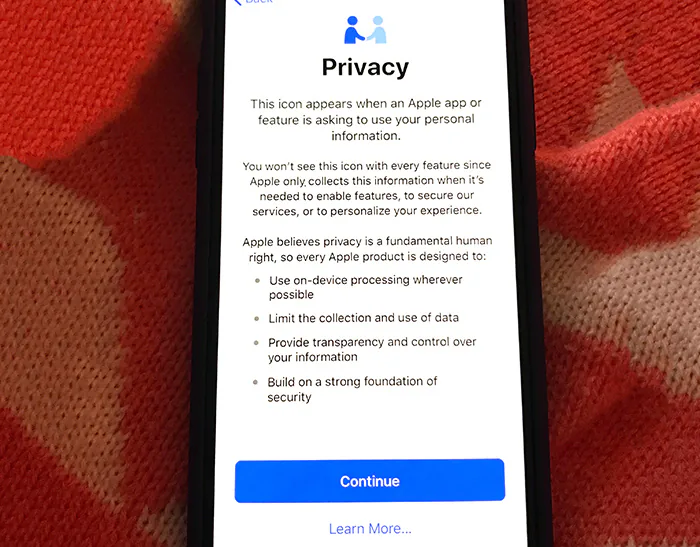 [Update] Apple hé lộ bản cập nhật iOS 11.3: Đã có thể tắt tính năng "làm chậm" iPhone