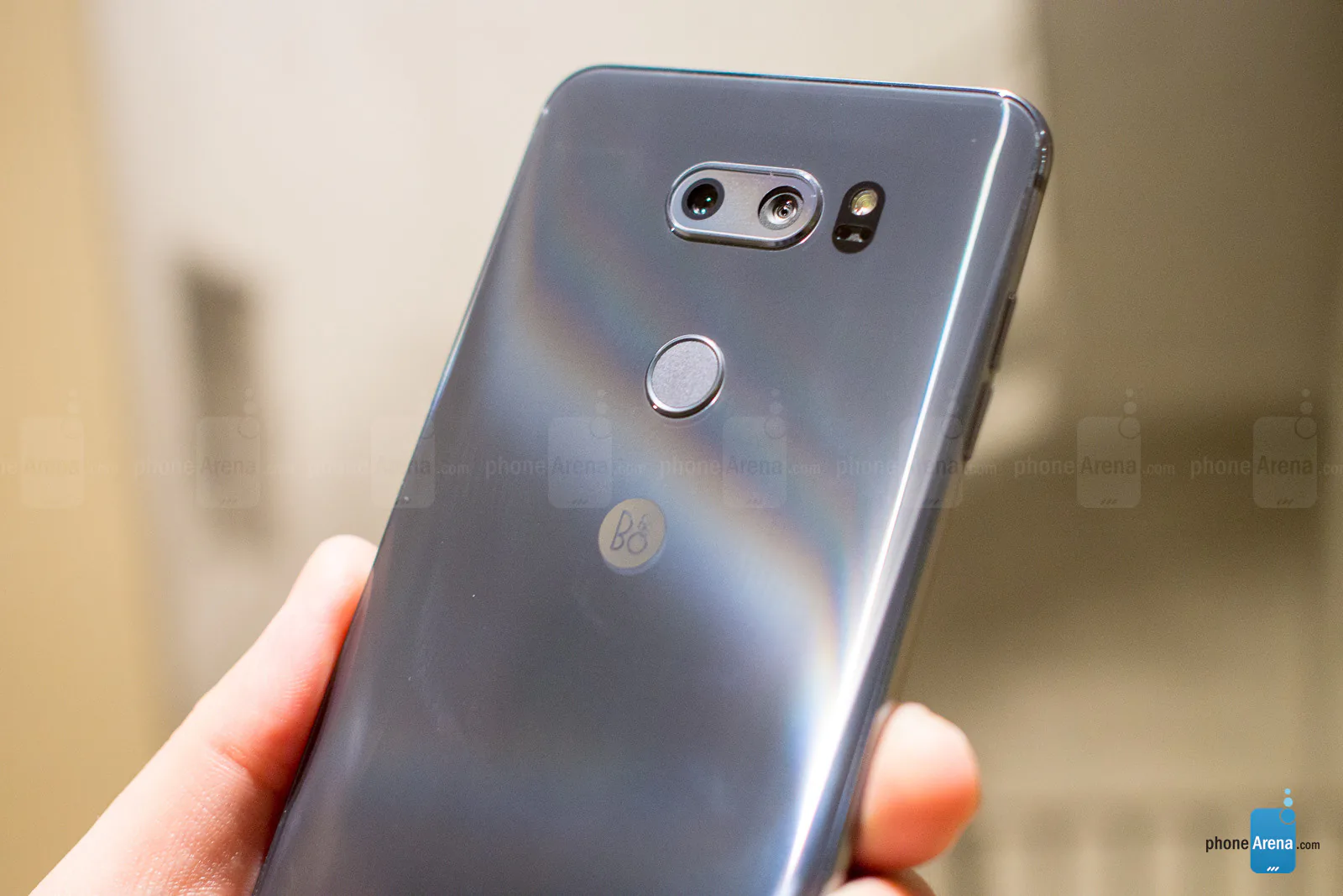 LG V30S ThinQ ra mắt, chiếc điện thoại AI đầu tiên của LG