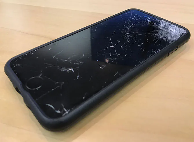Sau một đêm ngủ dậy iPhone bật không lên, phải làm gì đây?