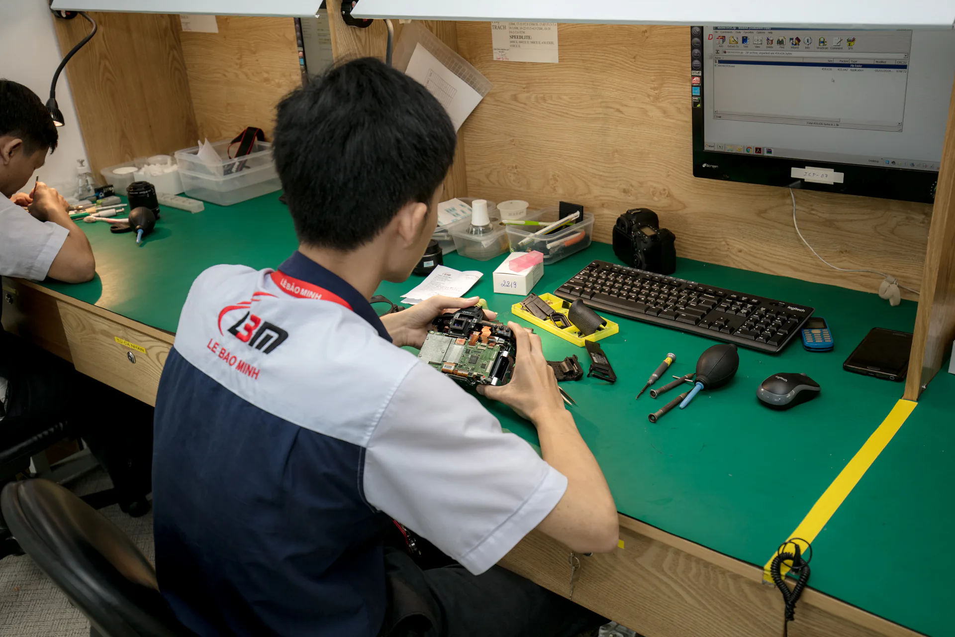 Canon cam kết chất lượng dịch vụ tại Việt Nam với Trung tâm Sửa chữa và Bảo hành chính hãng 2 triệu USD