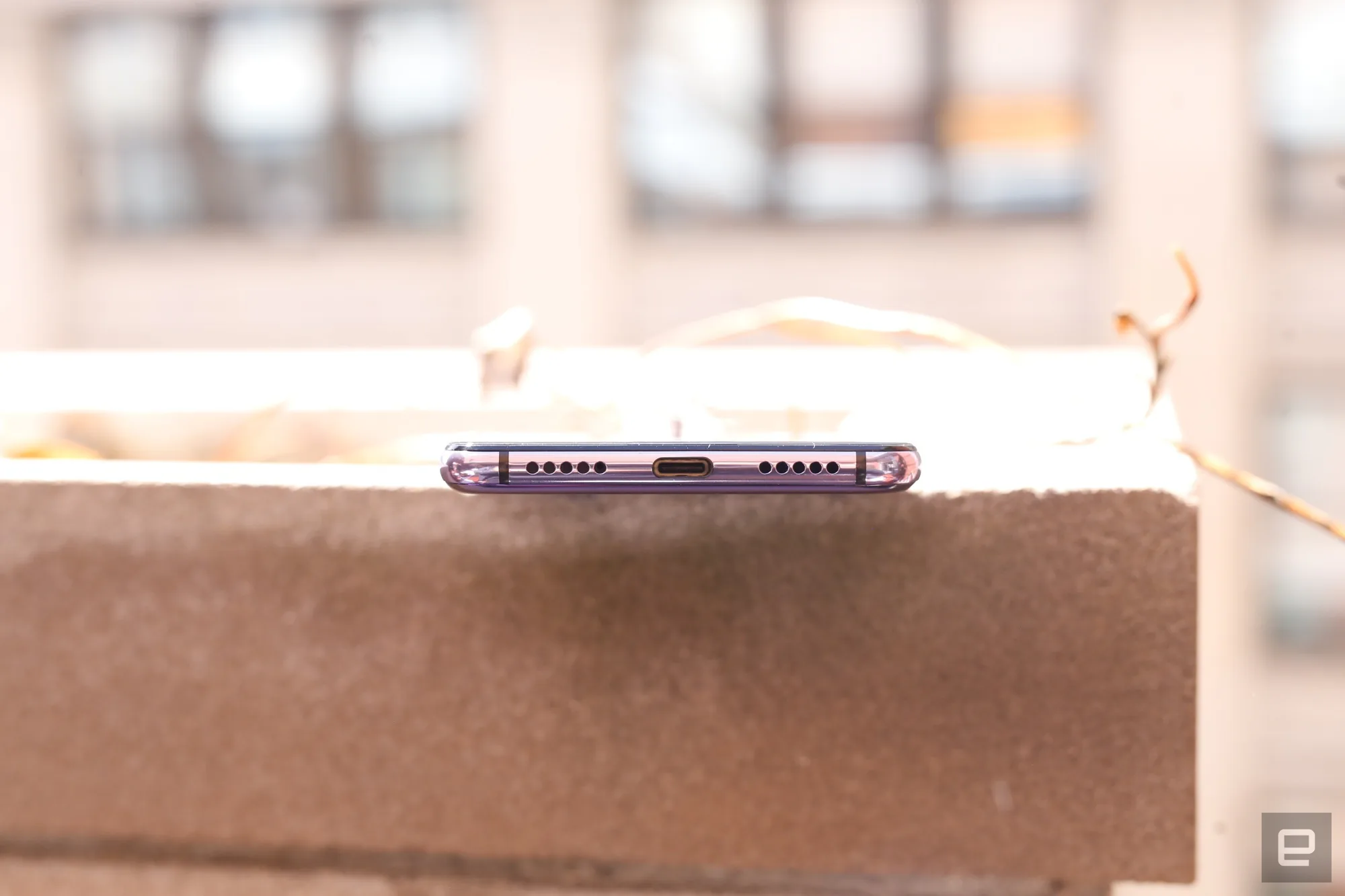 Trên tay bộ đôi P20 và P20 Pro: 3 camera mặt sau, độ phân giải lên đến 40MP, ISO 102.400, tích hợp AI