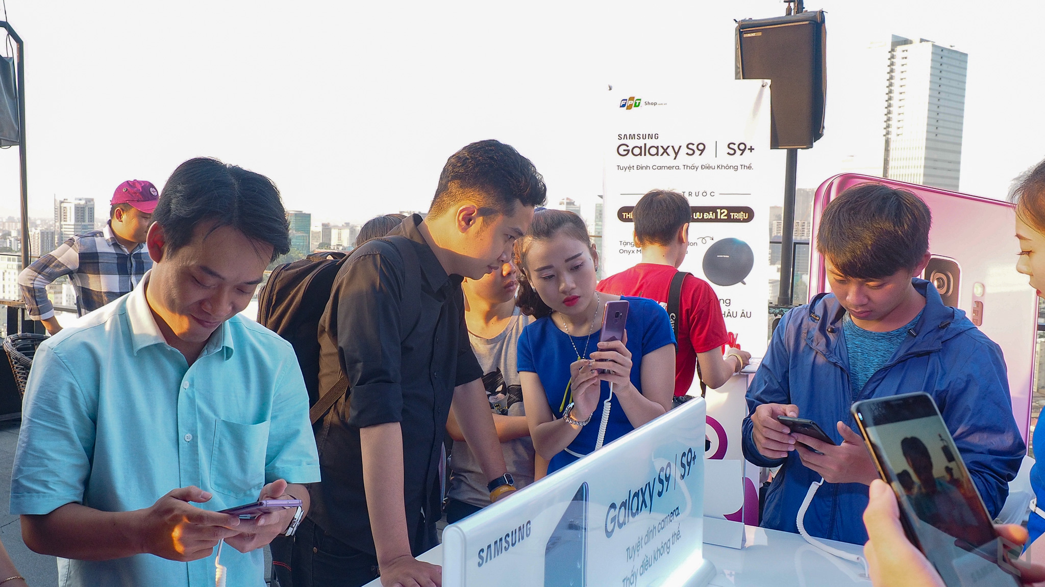 FPT Shop tổ chức buổi trải nghiệm quay Slowmotion 960fps trên Galaxy S9|S9+ hoành tráng cho Samfan