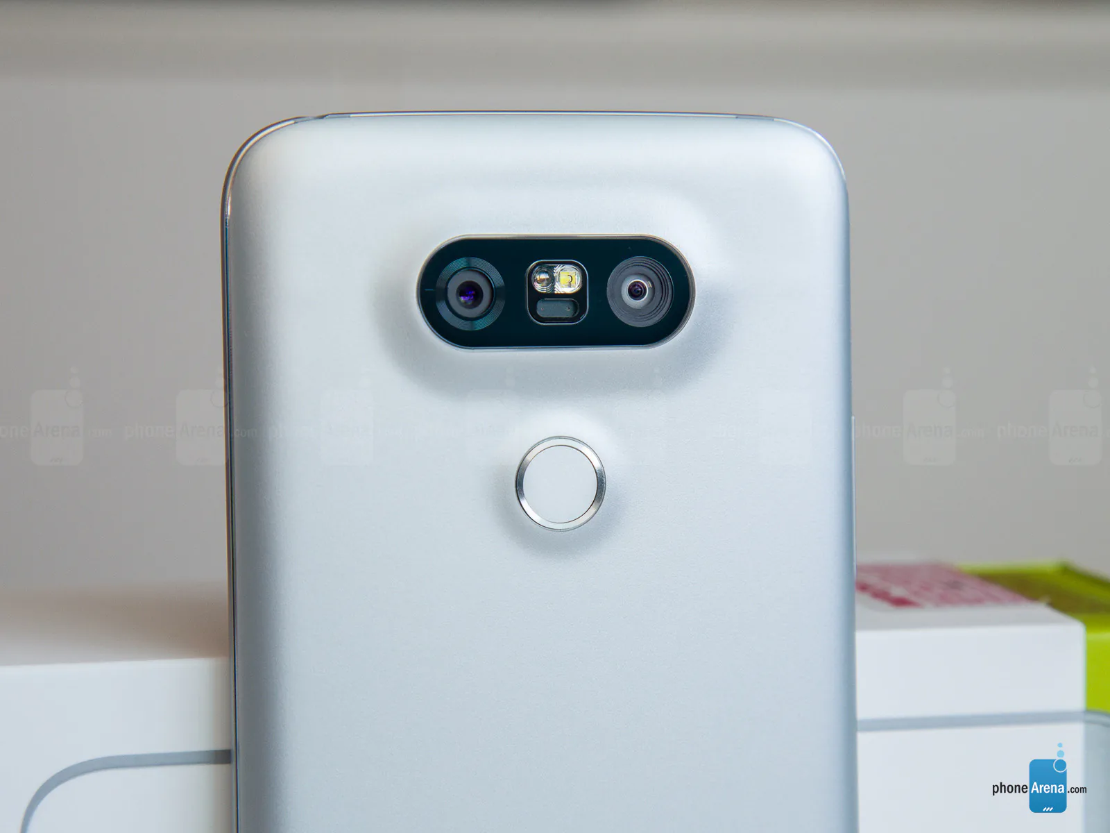Đây là những chiếc điện thoại có camera sáng tạo nhất từ trước đến nay (Phần 2)