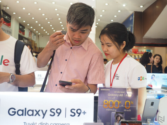 Hôm nay Samsung Galaxy S9 | S9+ chính thức được giao cho người dùng, đa số chọn màu Tím Tử Đinh Hương