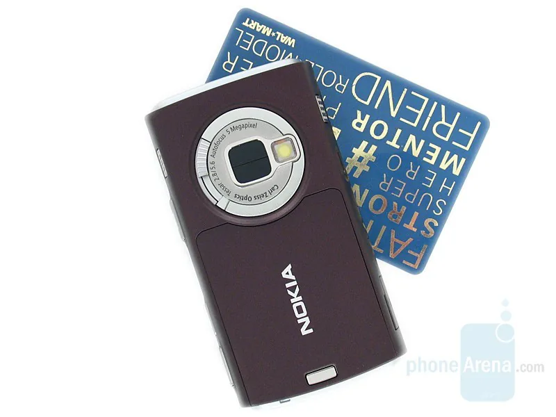 Đây là những chiếc điện thoại có camera sáng tạo nhất từ trước đến nay (Phần 1)
