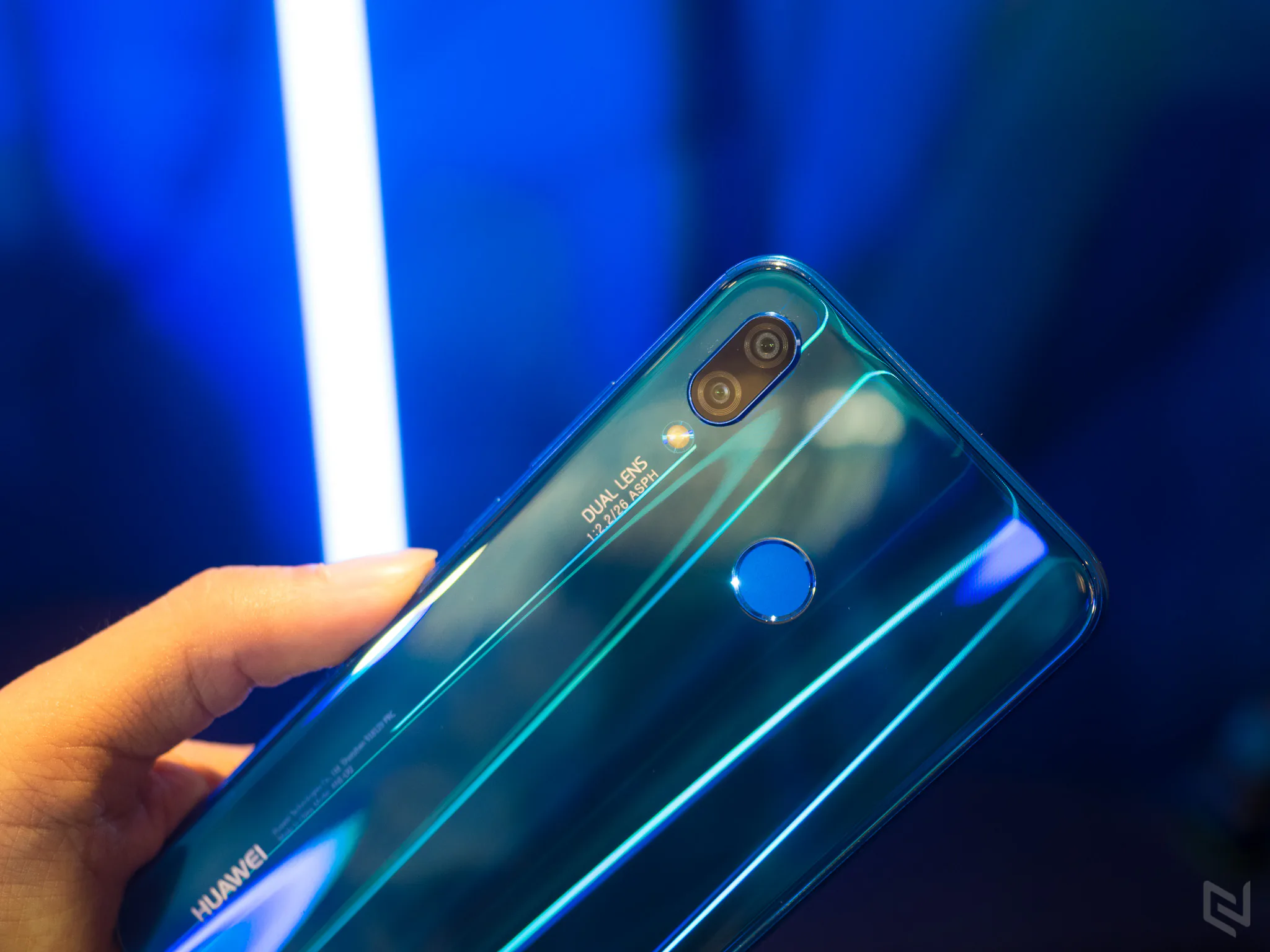 Huawei chính thức giới thiệu Nova 3e tại Việt Nam: thiết kế tai thỏ, giá 6.990.000