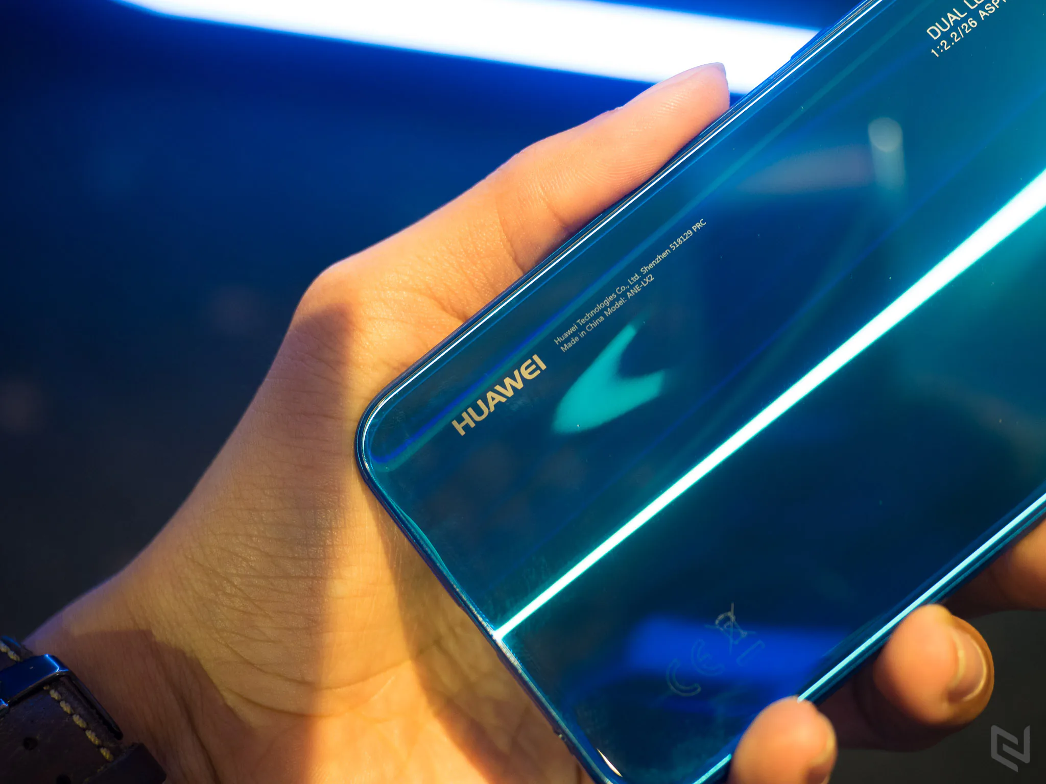 Huawei chính thức giới thiệu Nova 3e tại Việt Nam: thiết kế tai thỏ, giá 6.990.000