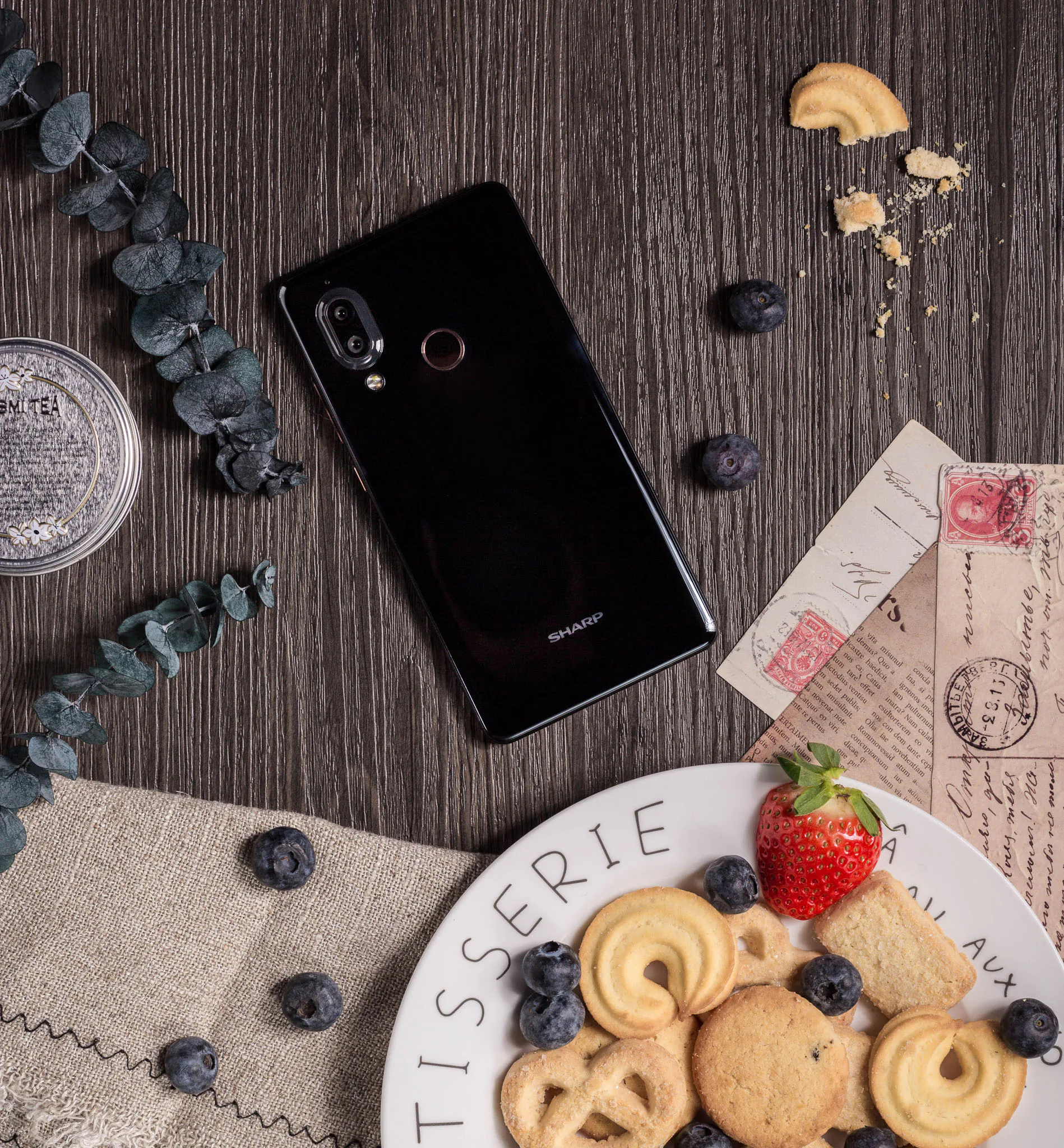 Sharp S3 chuẩn bị ra mắt với màn hình 6 inch "tai thỏ"