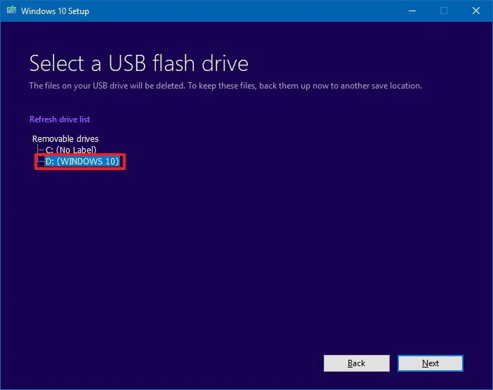 Chi tiết cách tạo USB boot từ 2 phần mềm là Media Creation Tool và Rufus.