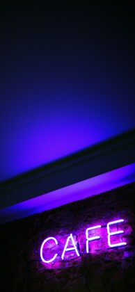 Mời tải về bộ hình nền trong tuần: Ánh đèn Neon