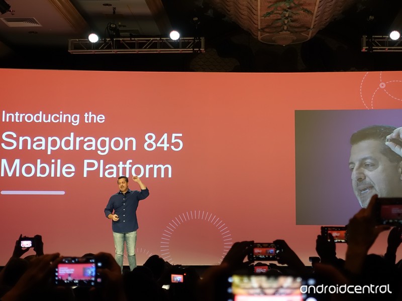 Rò rỉ về LG G7: Chạy Snapdragon 845, có "tai thỏ", màn hình MLCD+, ra mắt trong tháng 6 năm nay