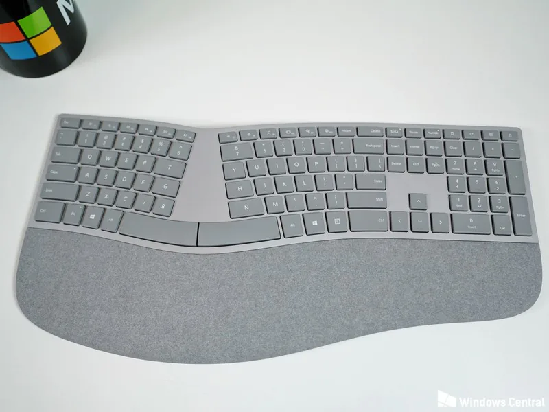 Những thứ cần trang bị thêm khi mua máy tính siêu nhỏ Intel N.U.C